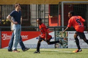 13-14.05 Fußballturnier Duisburg 017